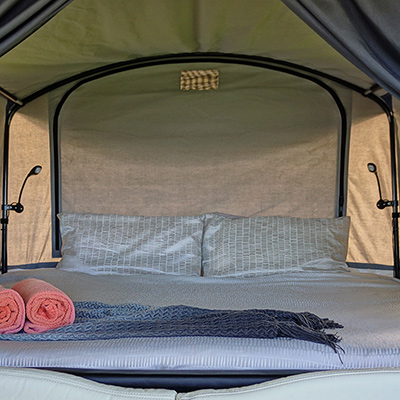 Reading lights fitted beside the bed