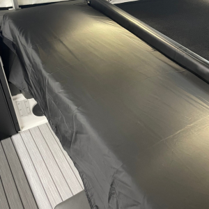 Hidden nylon bedding cover for wet pack-ups